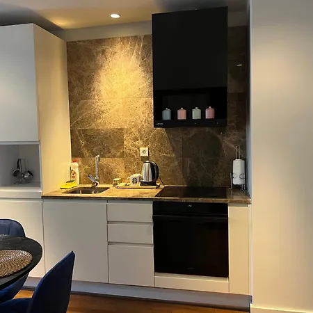 Ultra Luexs Apartment *