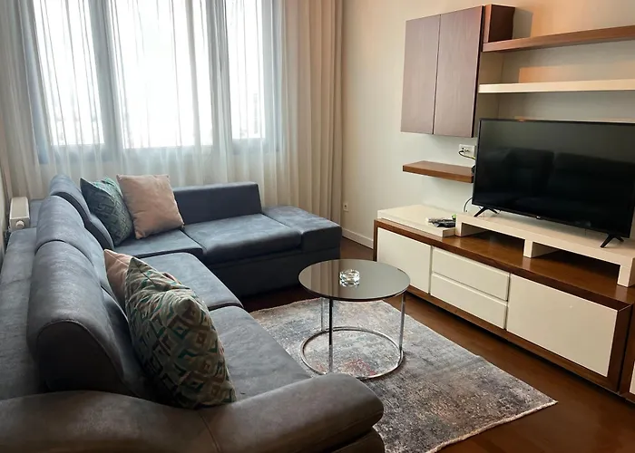 Ultra Luexs Апартаменты *