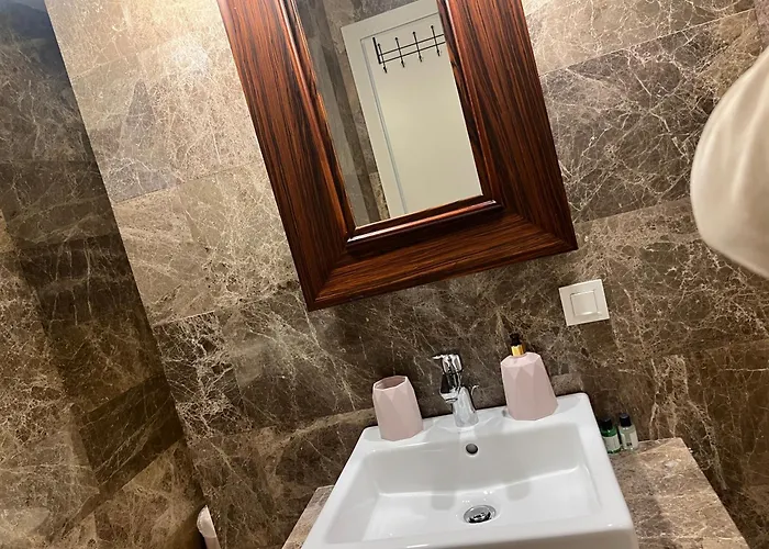 Ultra Luexs * اسطنبول